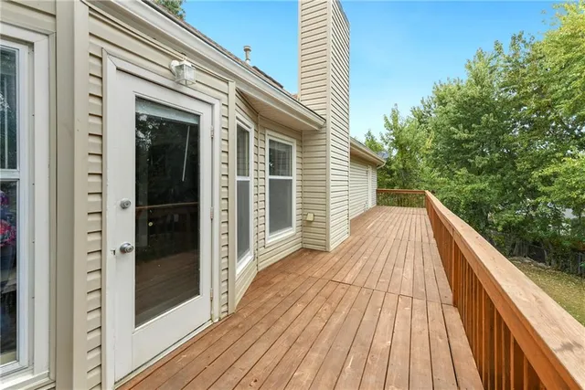 $380,000 | 10812 Cleveland Avenue, Kansas City, KS 66109