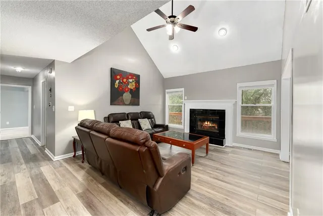 $380,000 | 10812 Cleveland Avenue, Kansas City, KS 66109