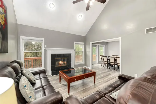 $380,000 | 10812 Cleveland Avenue, Kansas City, KS 66109