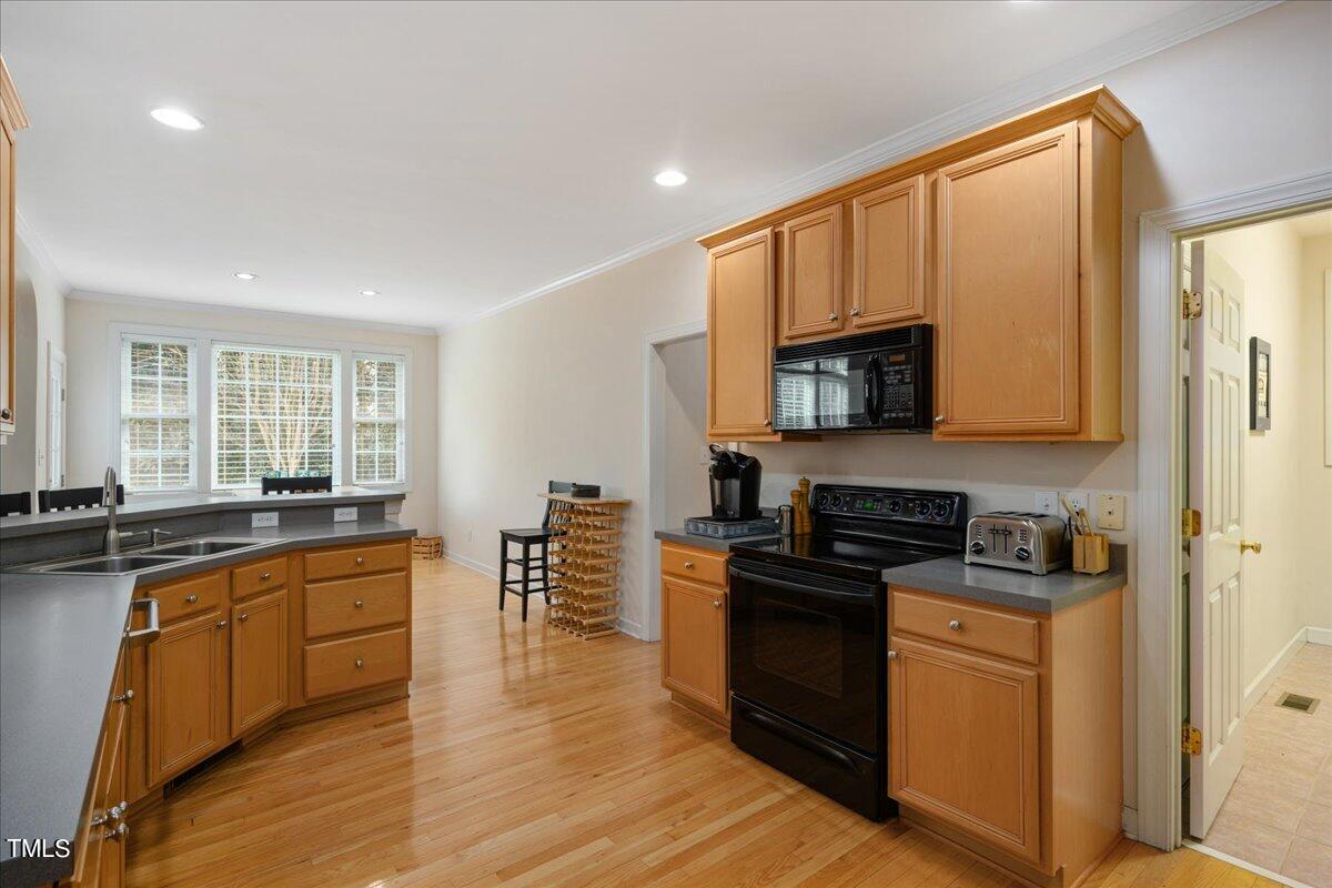 12204 Penrose Trail Raleigh, NC 27614 - Photo 13 of 36 18-- 50
