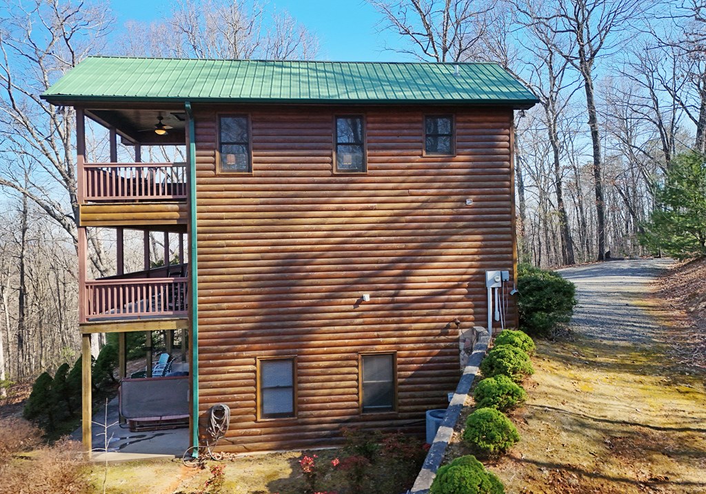352 Sunrise Court Blue Ridge, GA 30513 - Photo 28 of 52 Gallery Image 28