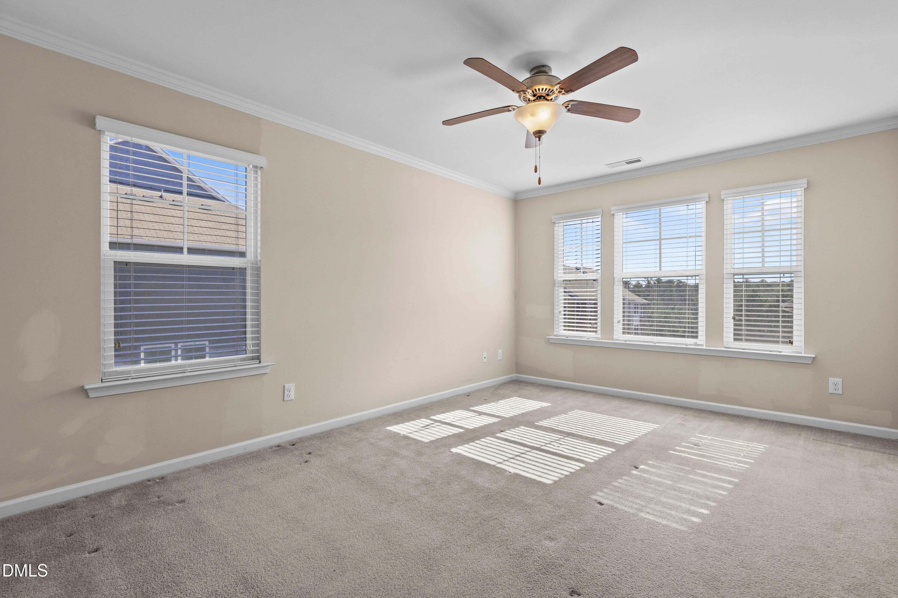 3017 Summerhouse Road Cary, NC 27519 - Photo 18 of 33 24