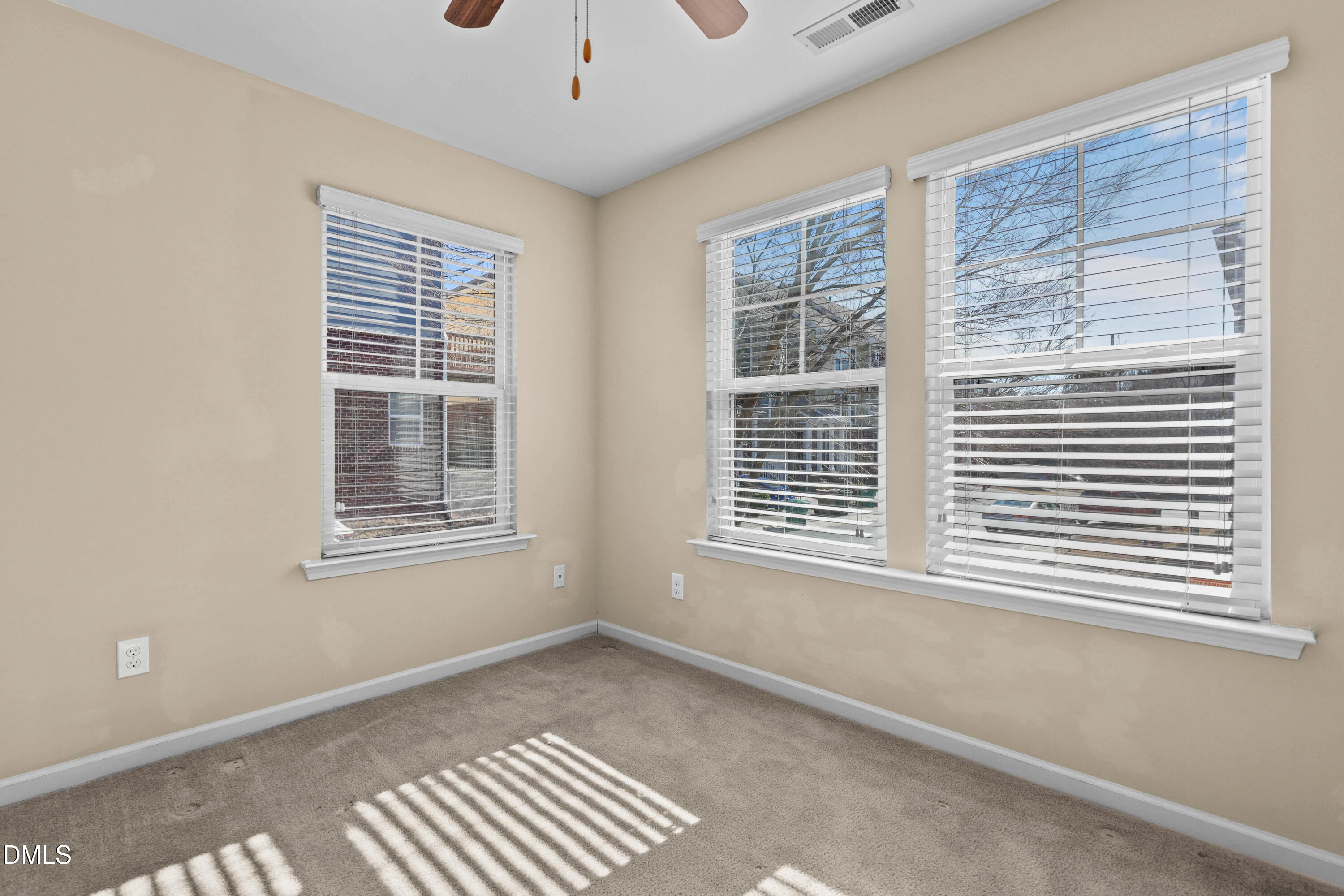 3017 Summerhouse Road Cary, NC 27519 - Photo 2 of 33 4