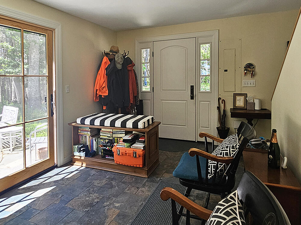 1004 Bremen Road Waldoboro, ME 04572 - Photo 24 of 63 Front Entry Foyer