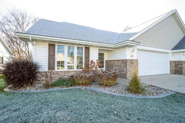 $374,900 | 107 Shiloh Court, Mankato, MN 56001