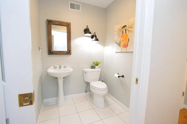 $374,900 | 107 Shiloh Court, Mankato, MN 56001