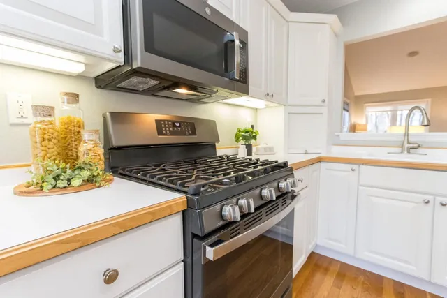 $389,900 | 107 Shiloh Court, Mankato, MN 56001