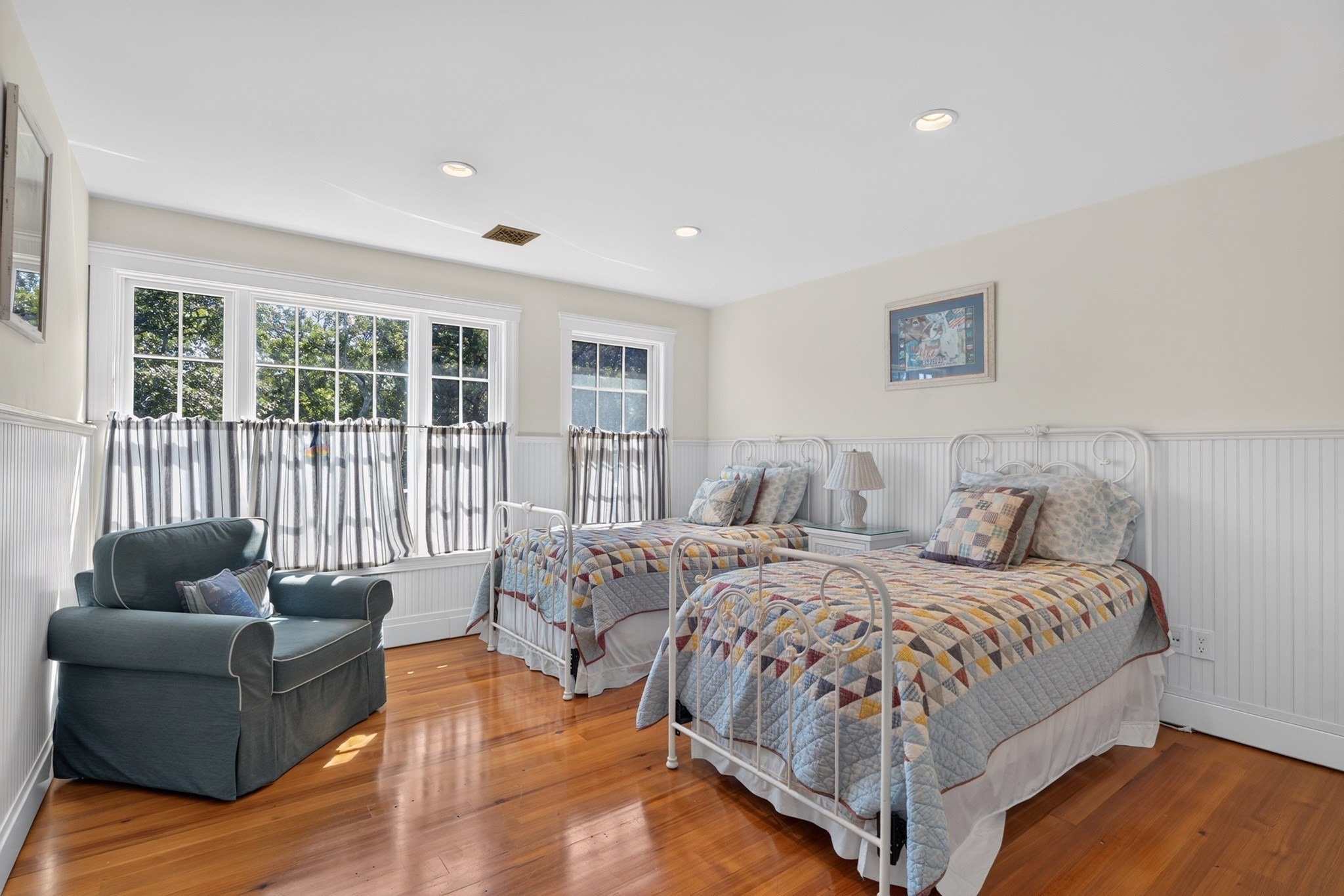 4 Garrett Way Edgartown, MA 02539 - Photo 35 of 42 Gallery Image 35