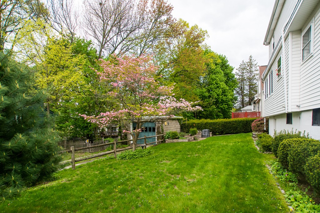 1254 Brook Road Milton, MA 02186 - Photo 18 of 18 Gallery Image 18