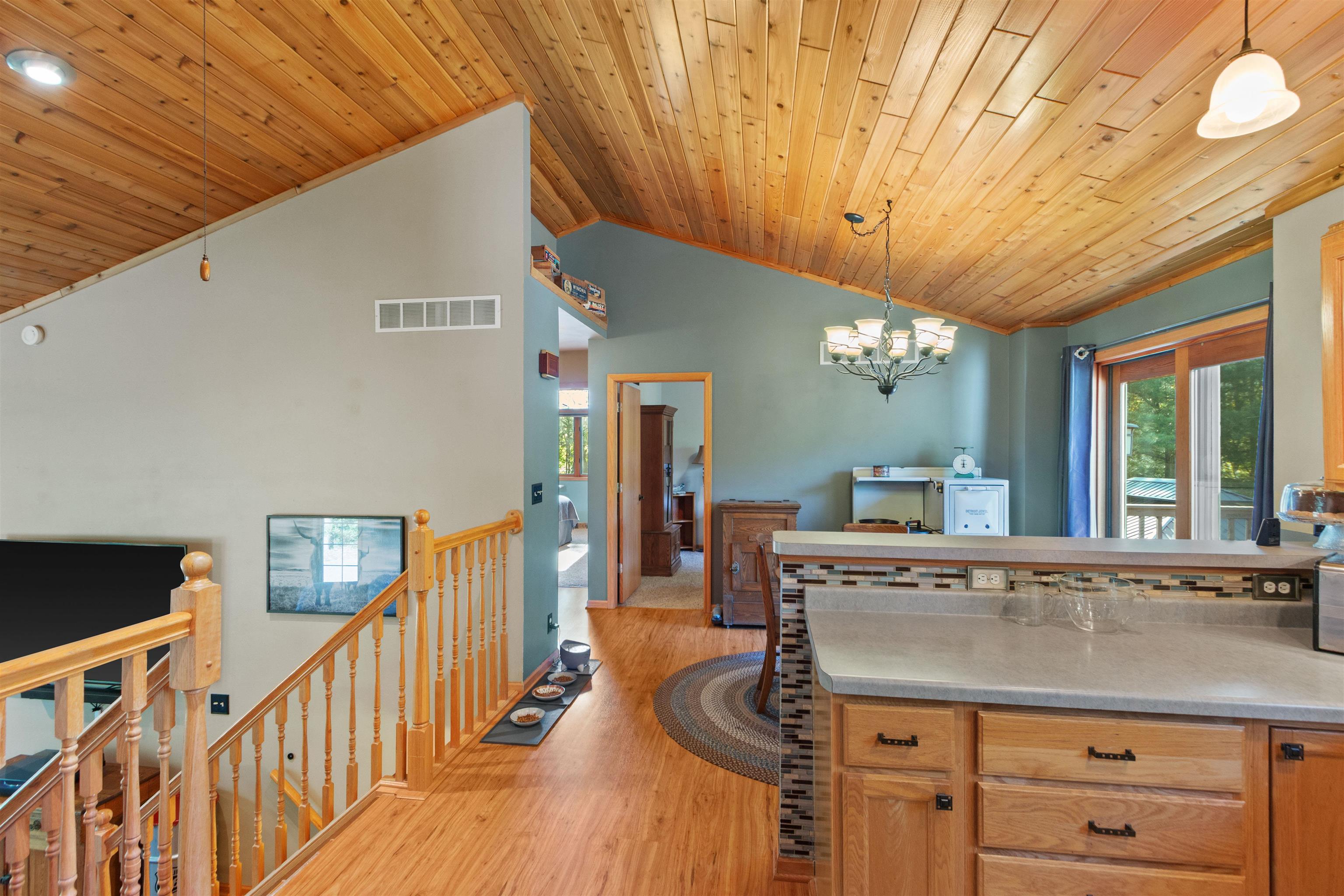 201599 Dorie Lane Mosinee, WI 54455 - Photo 9 of 47