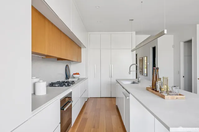 $5,850,000 | 466 Clipper Street, San Francisco, CA 94114