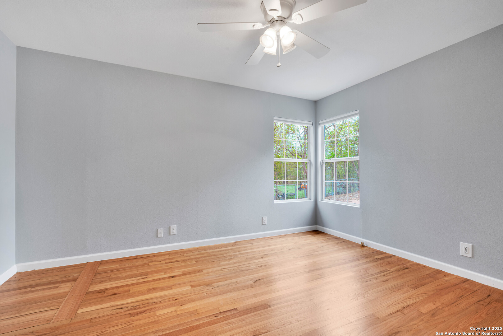 142 Shady Rill San Antonio, TX 78213 - Photo 12 of 15