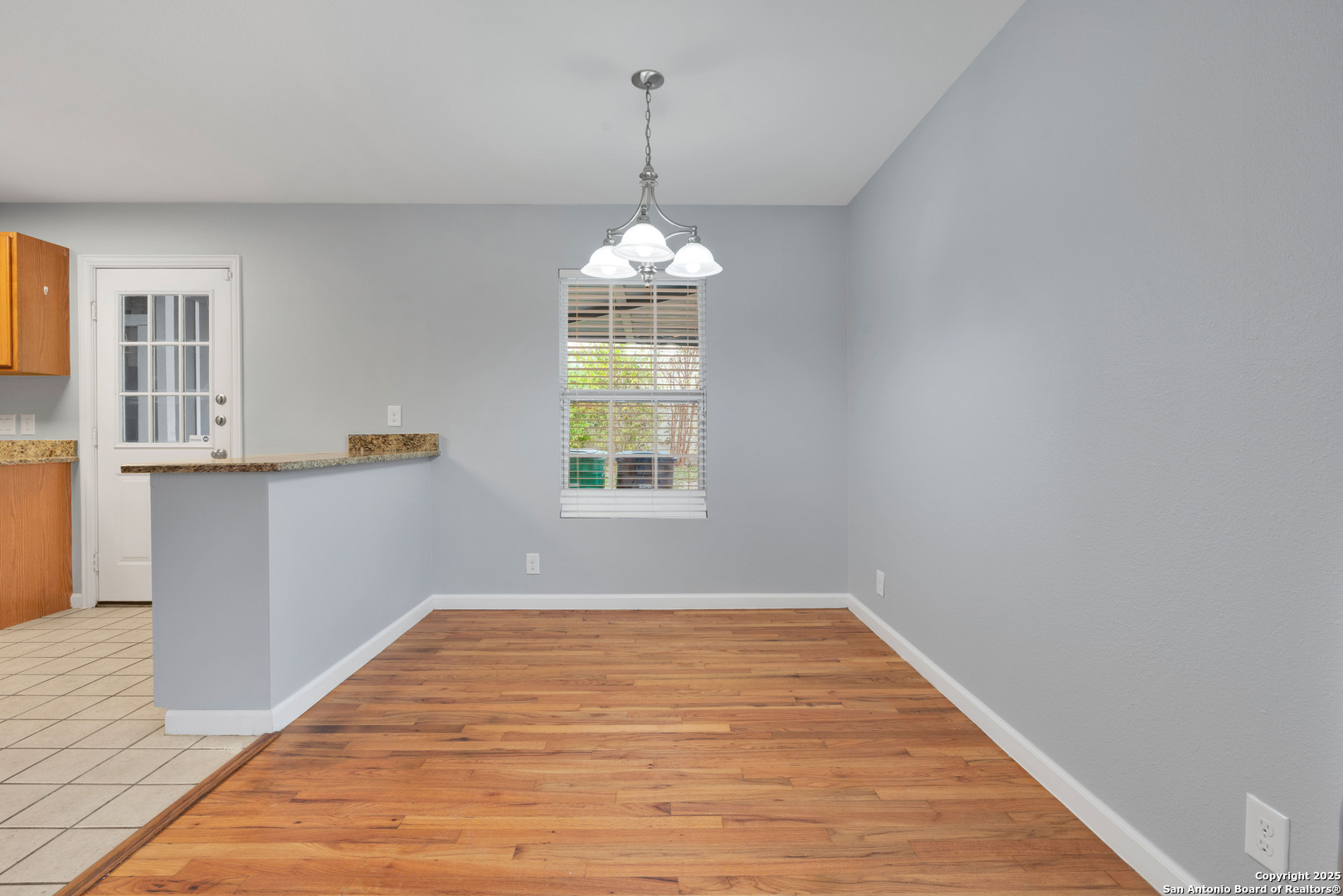 142 Shady Rill San Antonio, TX 78213 - Photo 6 of 15