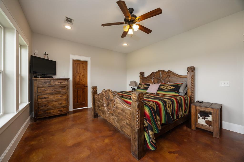 191 Bell Road Van Alstyne, TX 75495 - Photo 16 of 40
