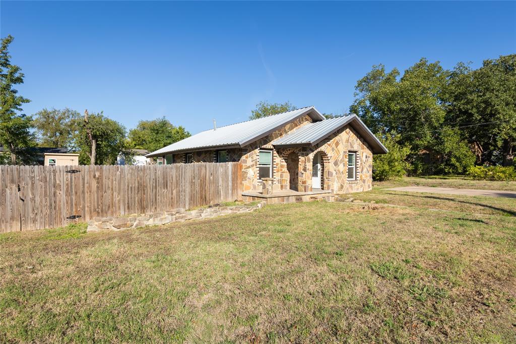 709 North Rusk Street Weatherford, TX 76086 - Photo 29 of 31 Gallery Image 29