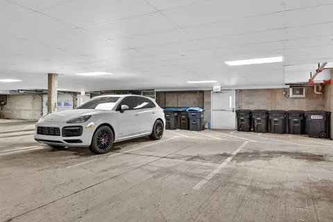 $1,099,990 | 260 Beacon Street, Unit 201, Somerville, MA 02143