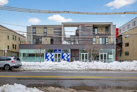 $1,099,990 | 260 Beacon Street, Unit 201, Somerville, MA 02143