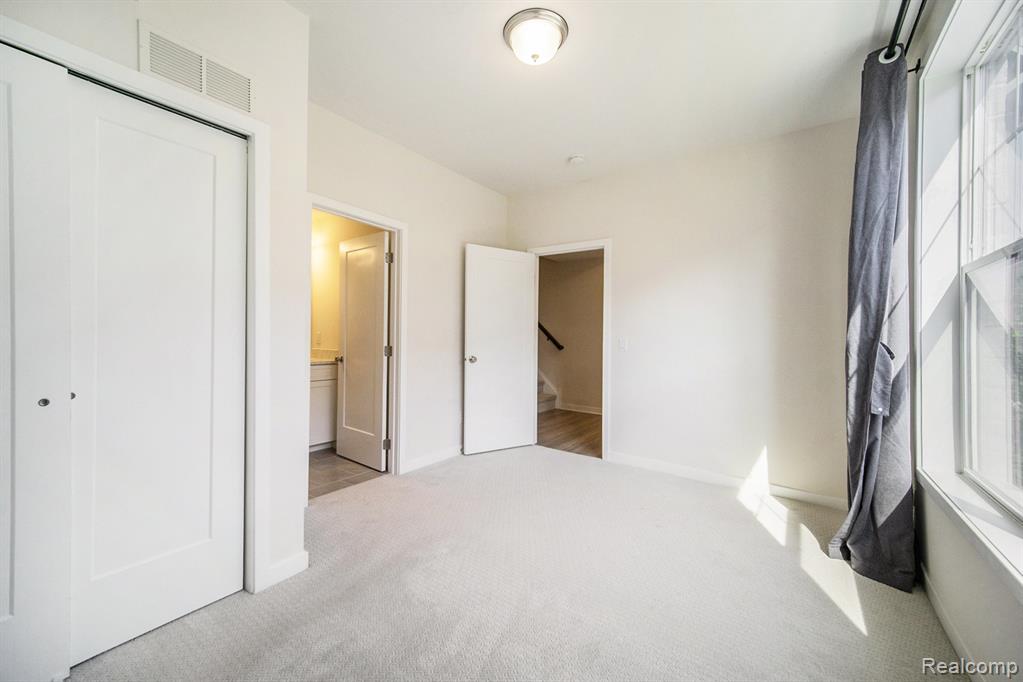 2965 Aughton Road Ann Arbor, MI 48105 - Photo 12 of 35 Gallery Image 12