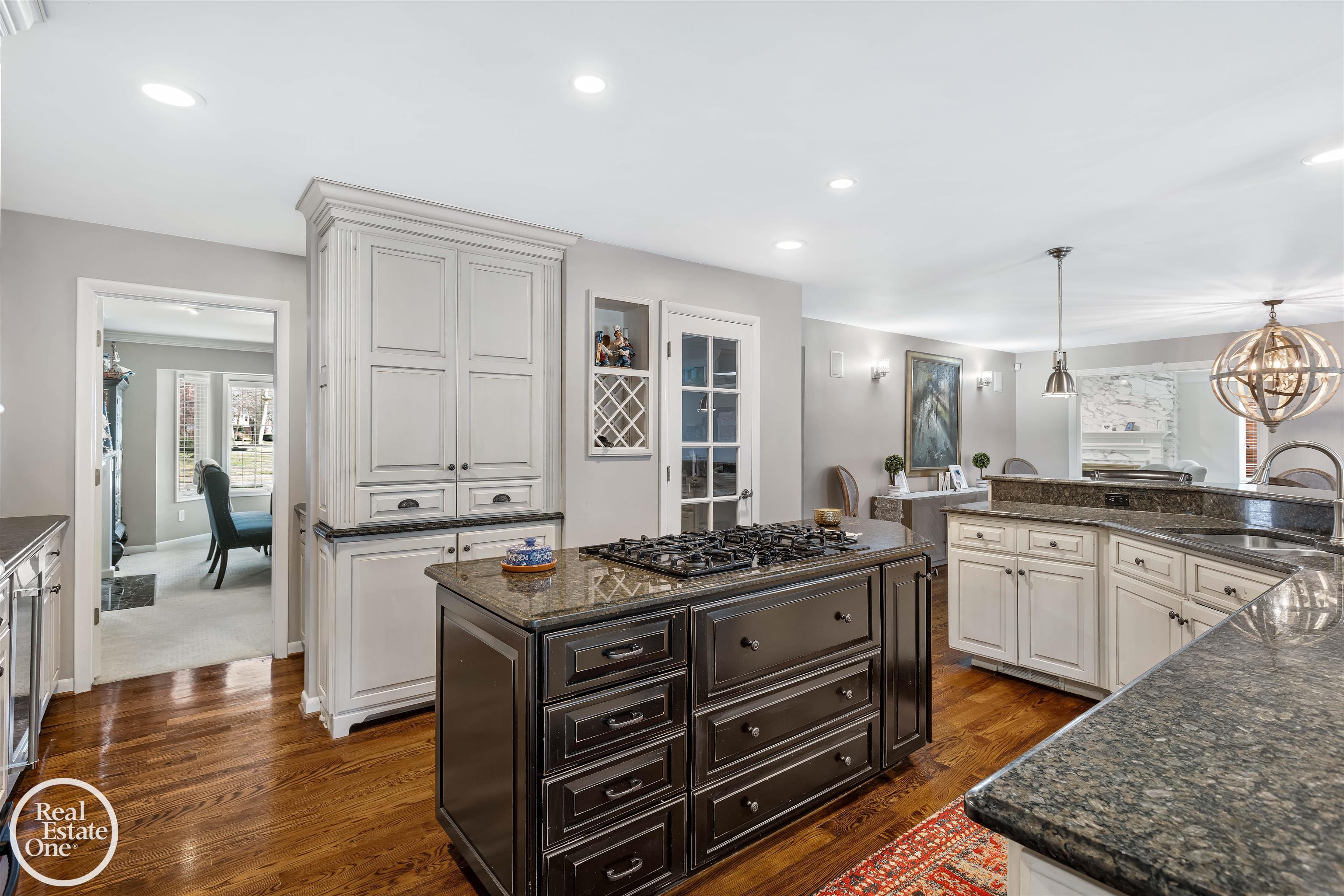 535 Ballantyne Road Grosse Pointe Shores, MI 48236 - Photo 21 of 89