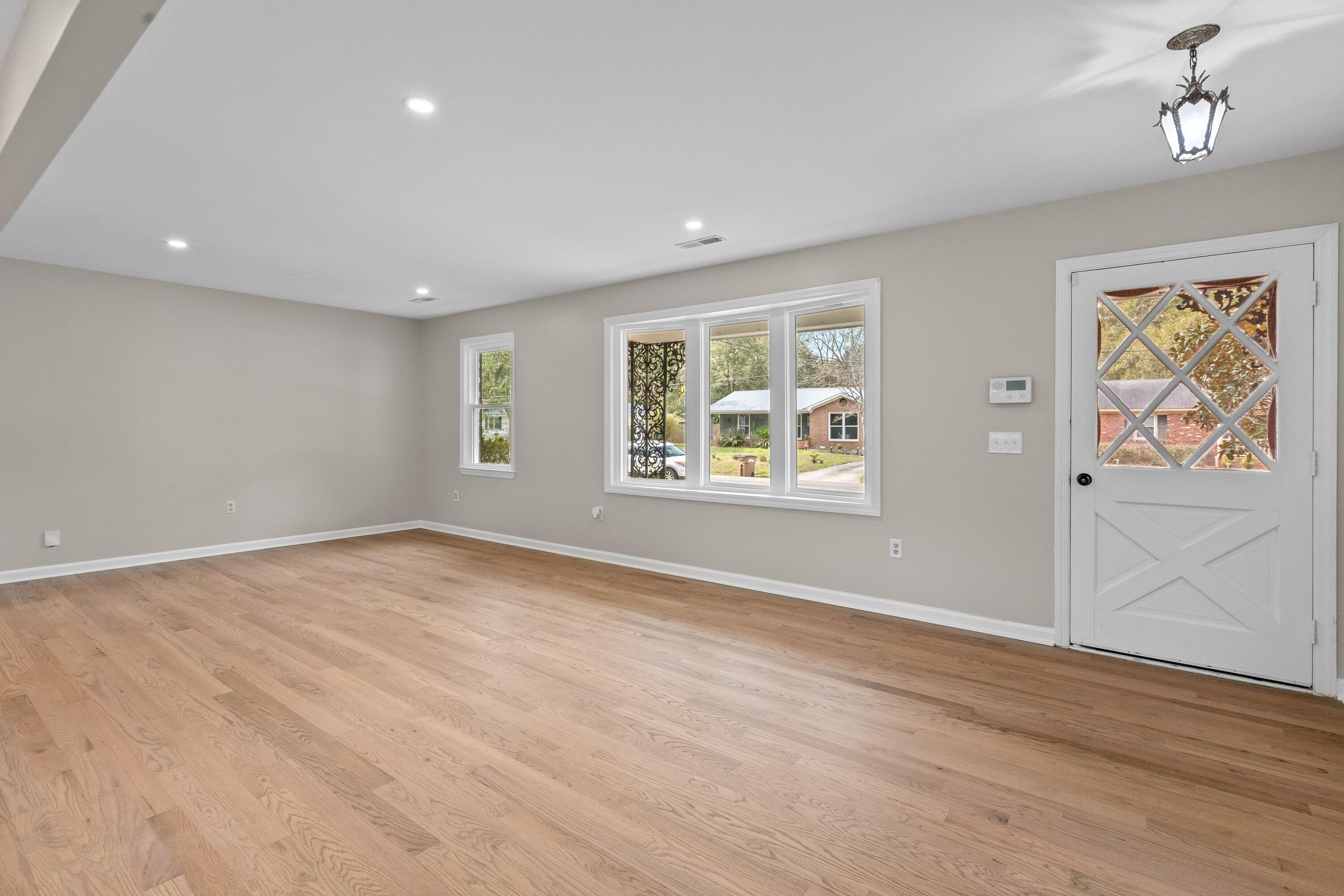 1072 Kentwood Circle Charleston, SC 29412 - Photo 12 of 42 1072KentwoodCir-CasaVerdeMediaLLC7