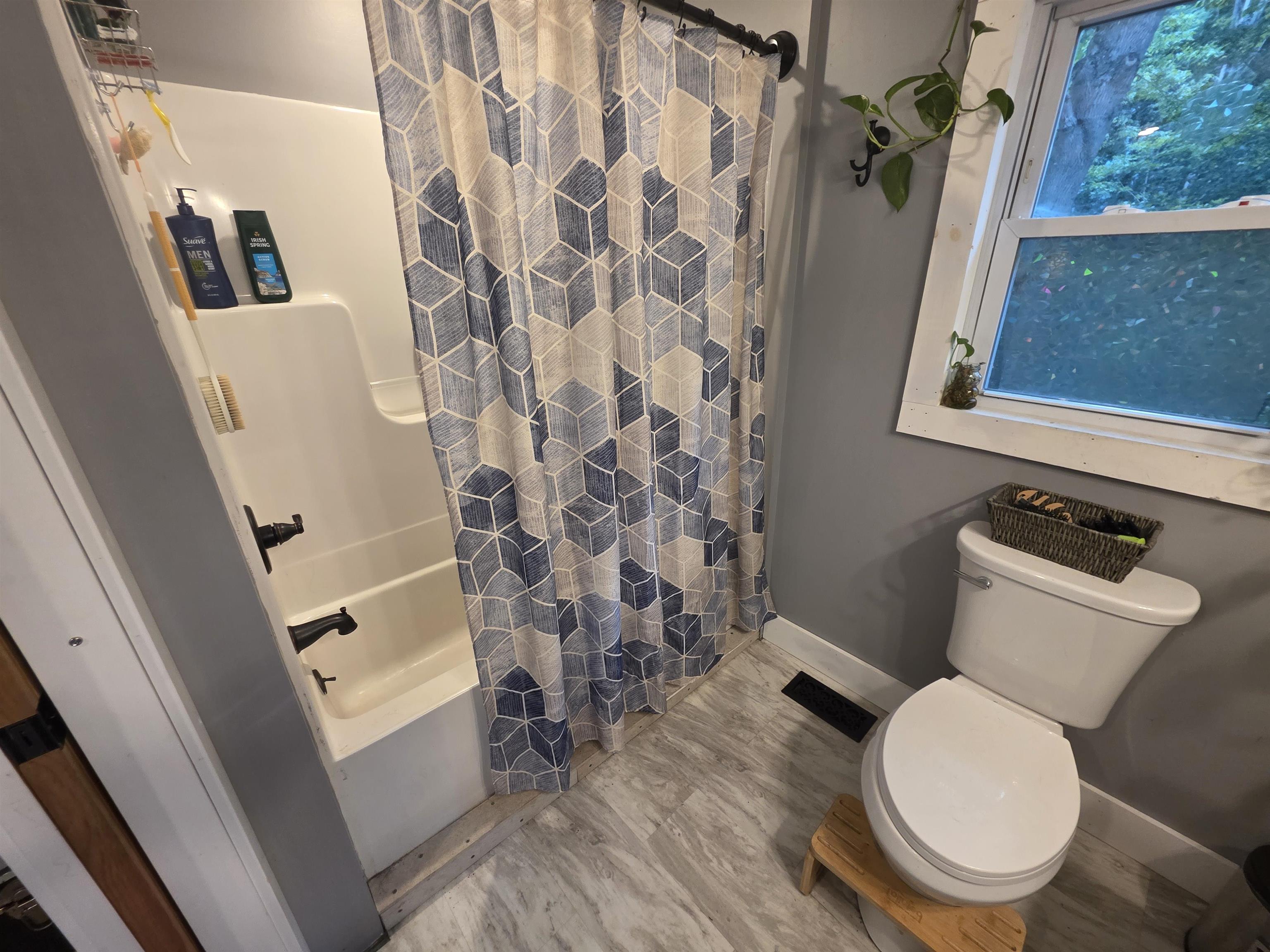 1272 Highway 12 Northfield, VT 05663 - Photo 22 of 49