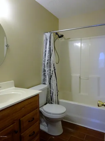 $1,250 | 1076 West Pueblo Drive, Jacksonville, NC 28546