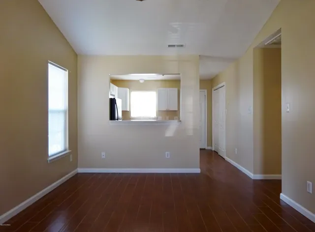 $1,250 | 1076 West Pueblo Drive, Jacksonville, NC 28546