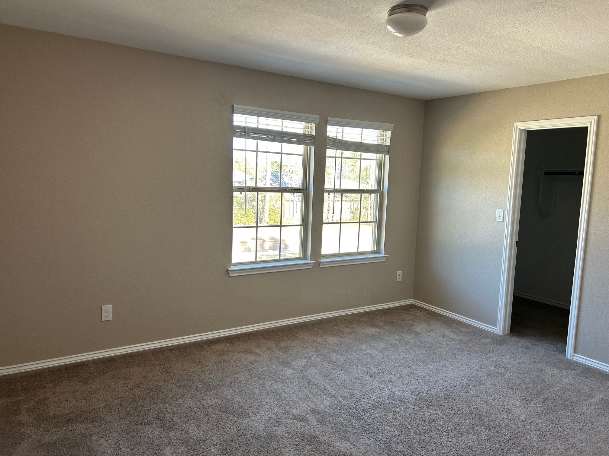 2363 Timberland Country Drive Conroe, TX 77304 - Photo 21 of 25 Secondary Bedroom