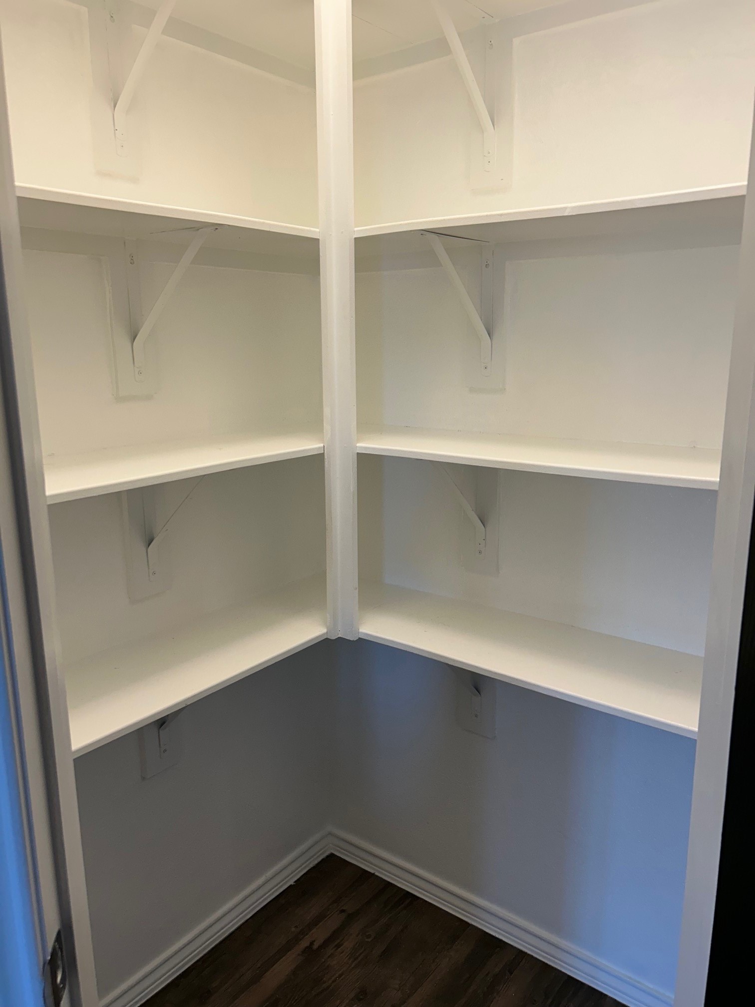 2363 Timberland Country Drive Conroe, TX 77304 - Photo 8 of 25 Kirtchen Pantry