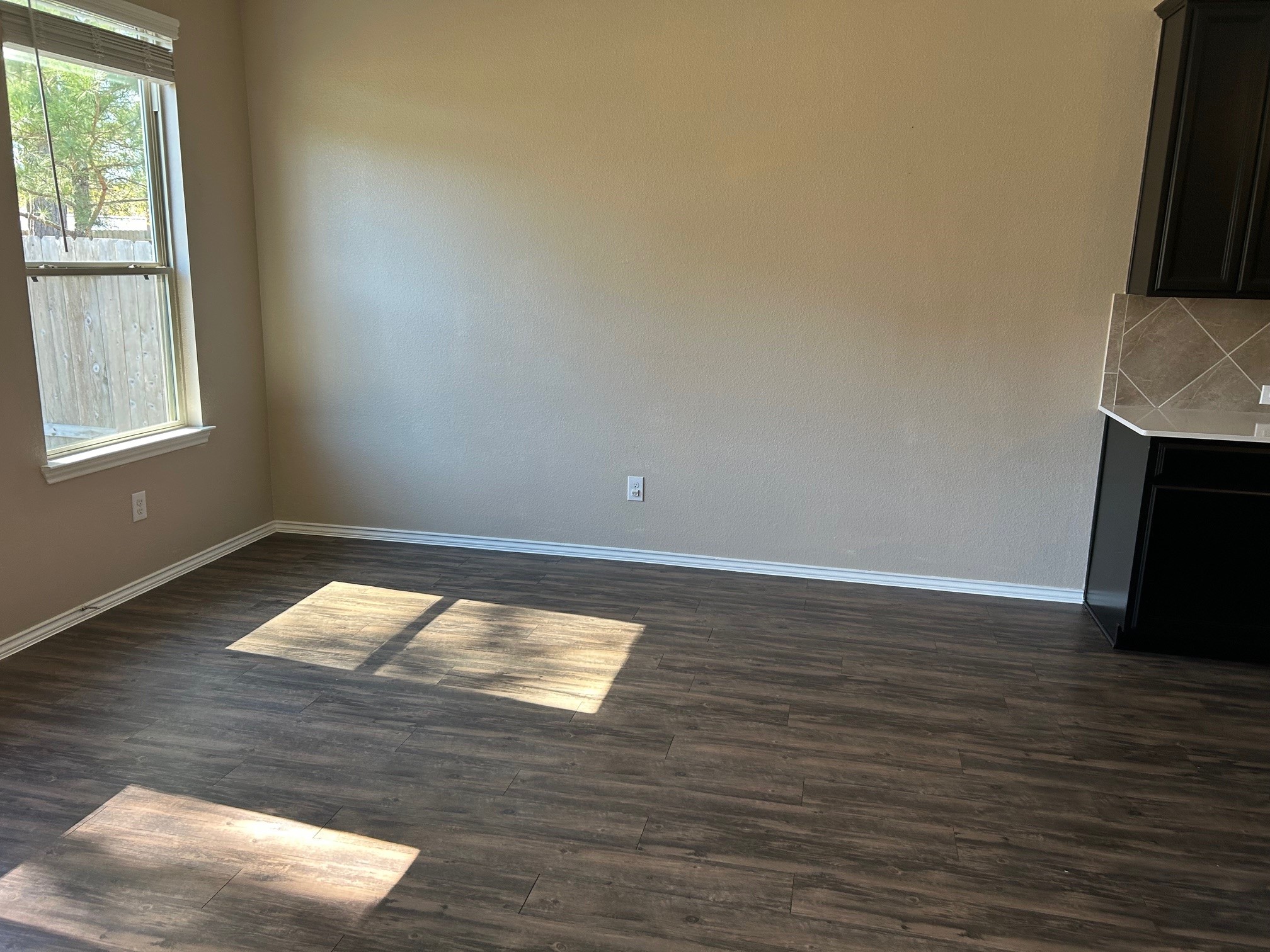 2363 Timberland Country Drive Conroe, TX 77304 - Photo 10 of 25 Breakfast Area