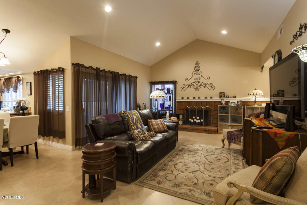 2279 Workman Avenue Simi Valley, CA 93063 - Photo 6 of 20 Workman_Low-5