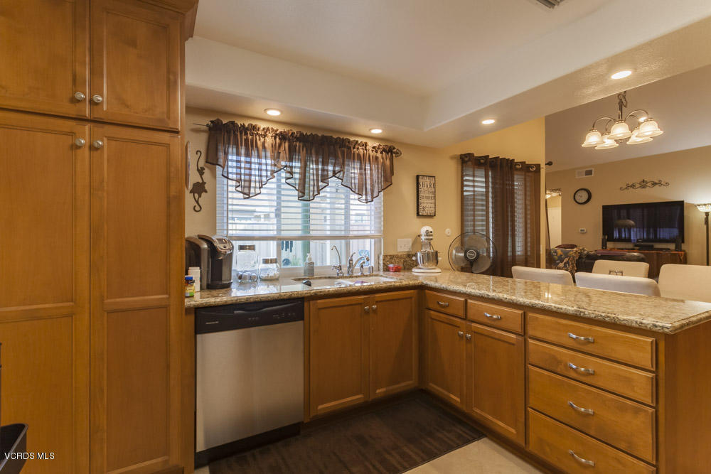 2279 Workman Avenue Simi Valley, CA 93063 - Photo 10 of 20 Workman_Low-9
