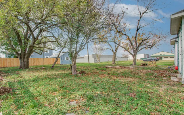 $190,000 | 114 South Iowa Street, La Porte, TX 77571