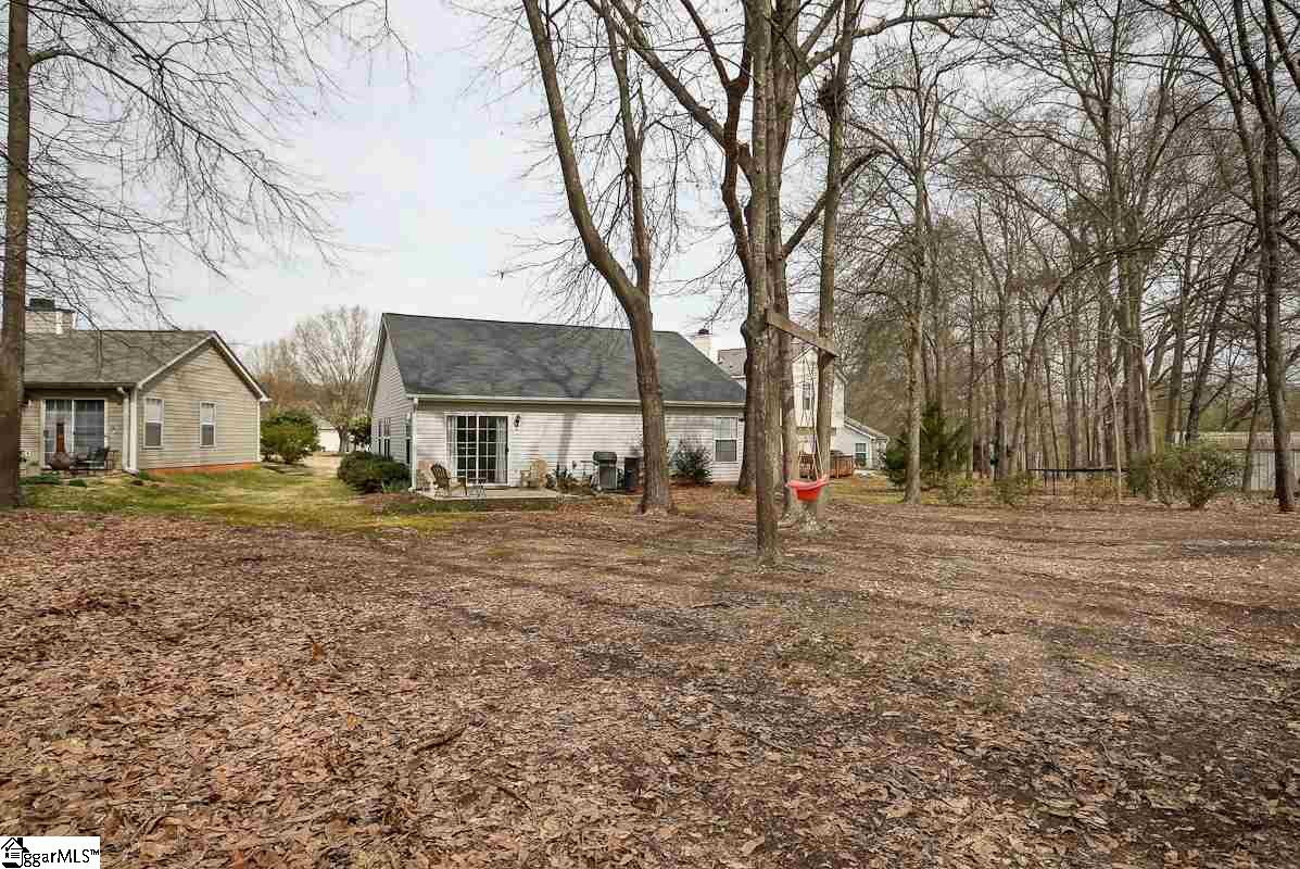 121 Hawkesbury Road Simpsonville, SC 29681 - Photo 23 of 26 Gallery Image 23