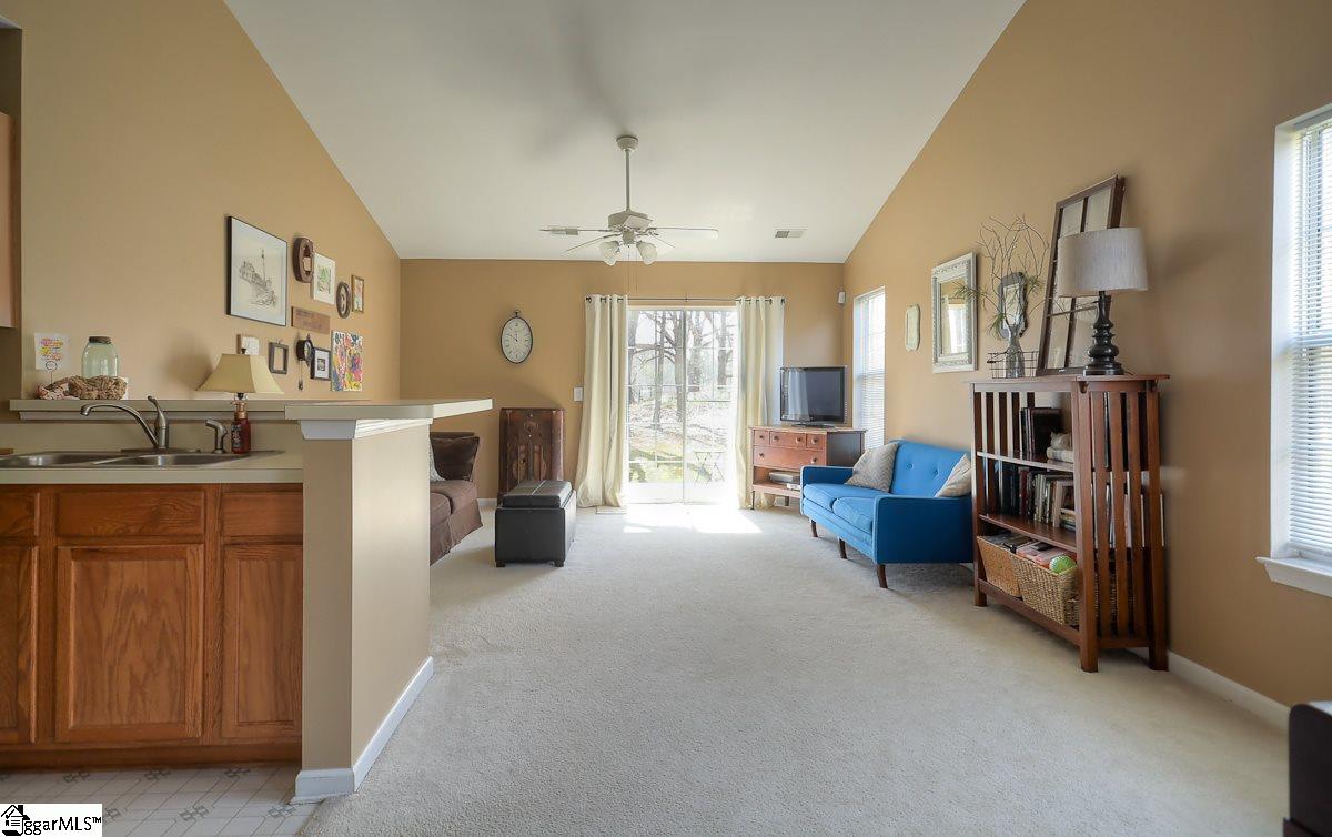 121 Hawkesbury Road Simpsonville, SC 29681 - Photo 7 of 26 Gallery Image 7