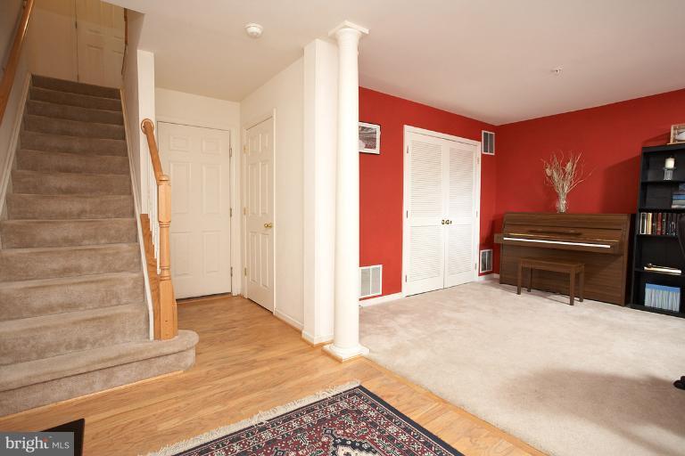 9429 Fields Road Gaithersburg, MD 20878 - Photo 11 of 30 Interior (General)
