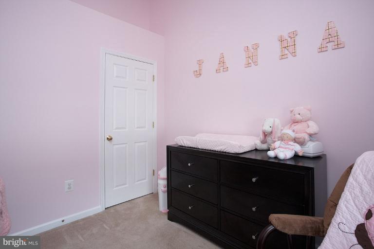 9429 Fields Road Gaithersburg, MD 20878 - Photo 19 of 30 Bedroom