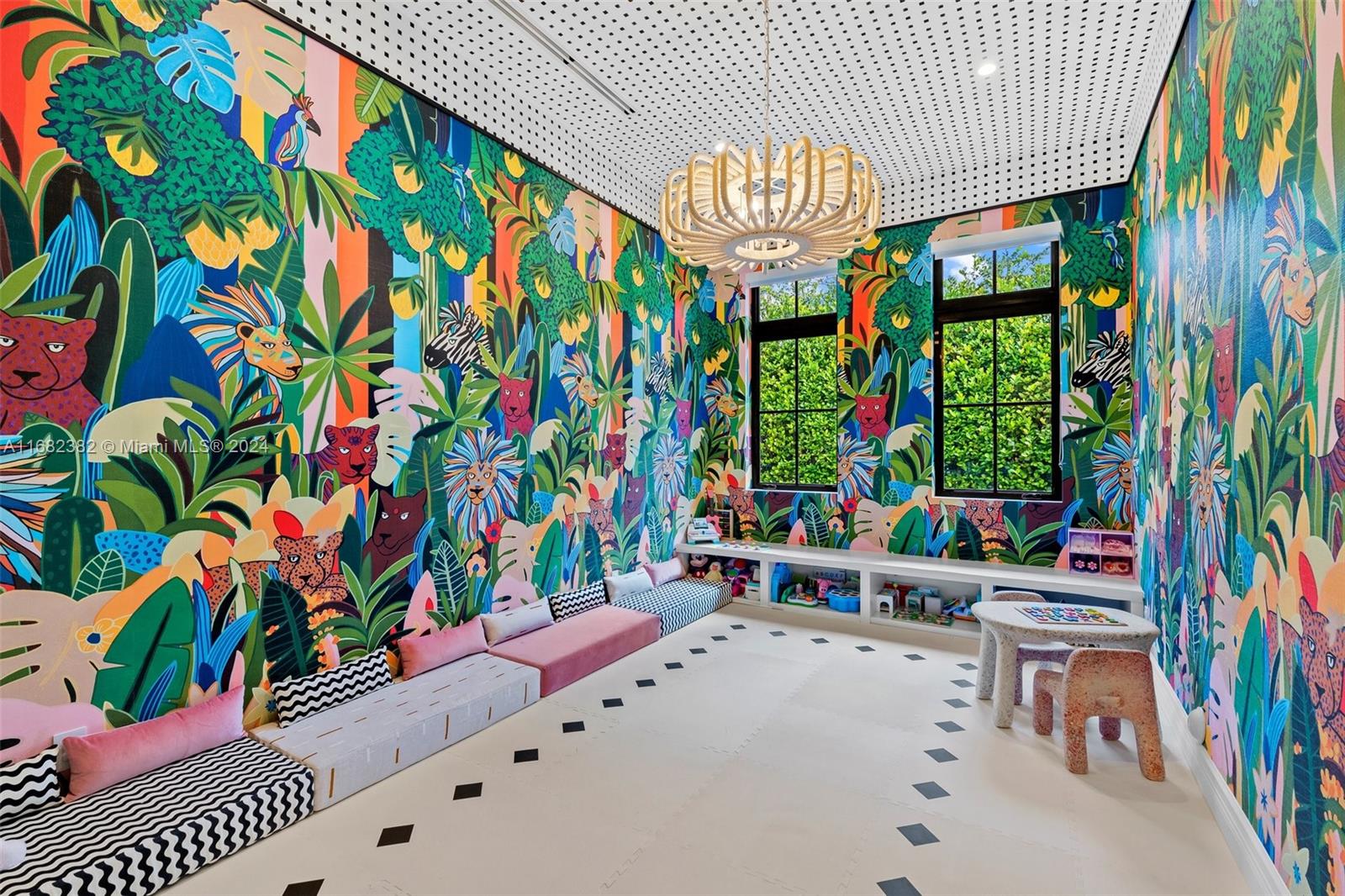 406 Tamarind Drive Hallandale Beach, FL 33009 - Photo 18 of 37