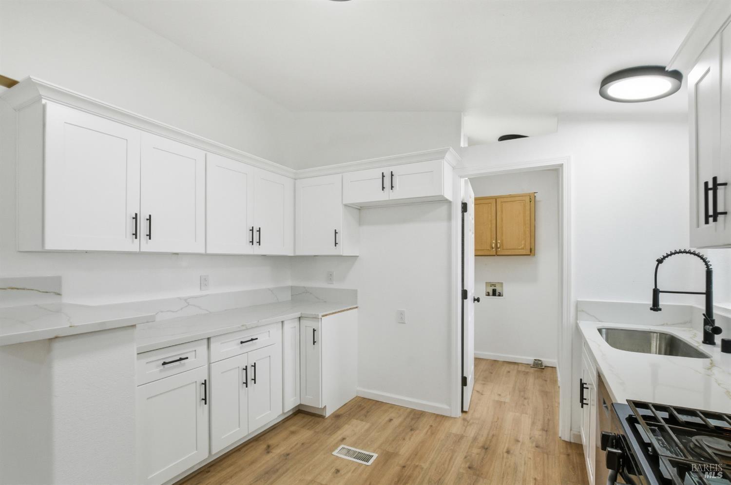 3455 Santa Rosa Avenue, Unit 8 Santa Rosa, CA 95407 - Photo 13 of 34