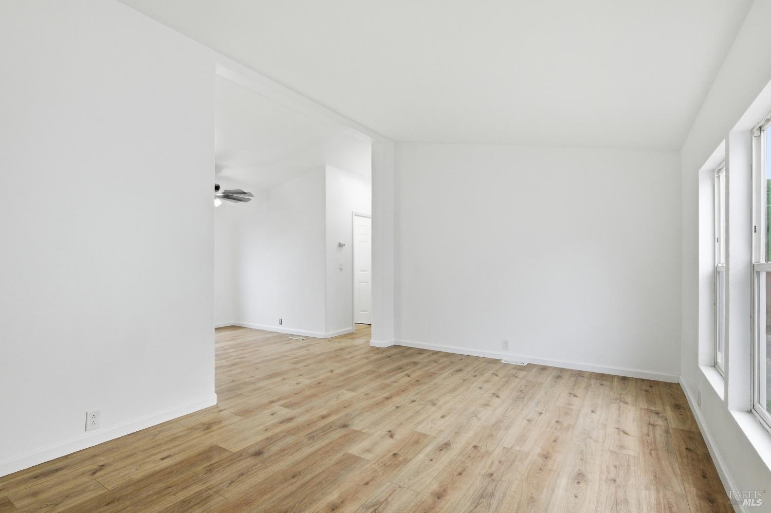 3455 Santa Rosa Avenue, Unit 8 Santa Rosa, CA 95407 - Photo 6 of 34