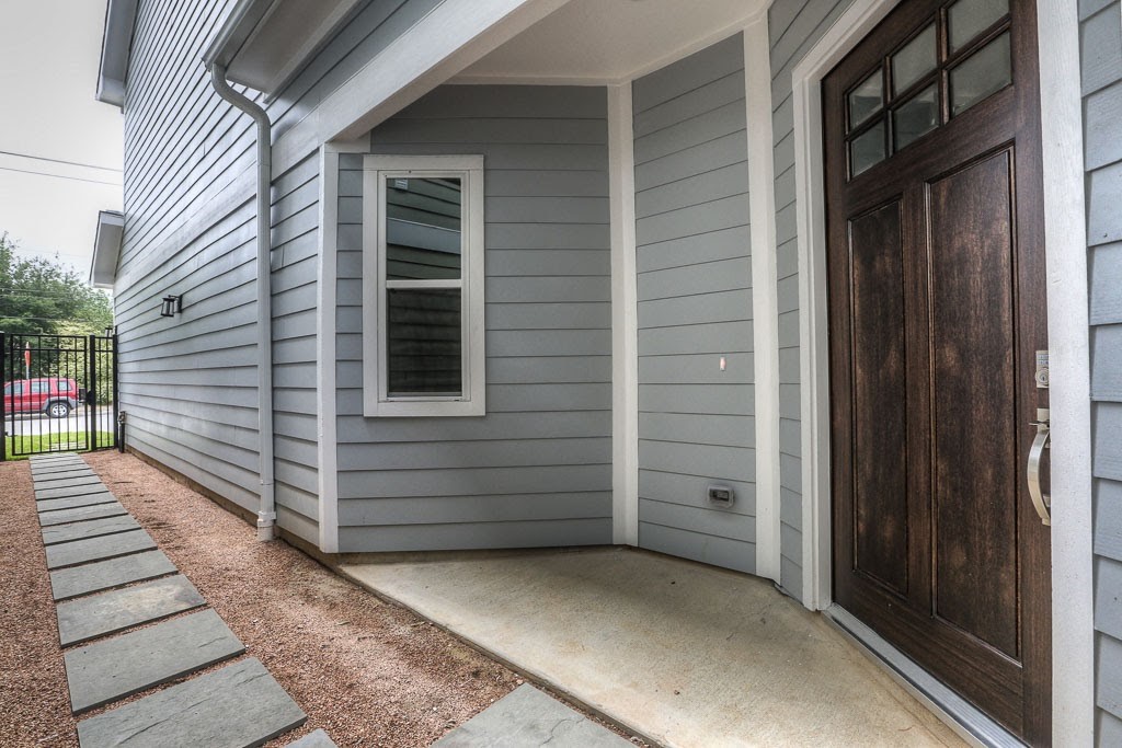 3619 Alba Road Houston, TX 77018 - Photo 3 of 34 Front Entrance- gated
