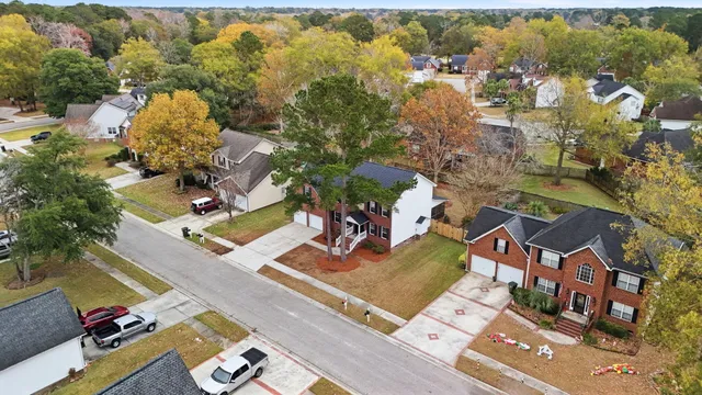 $565,000 | 110 Holbrook Lane, Goose Creek, SC 29445