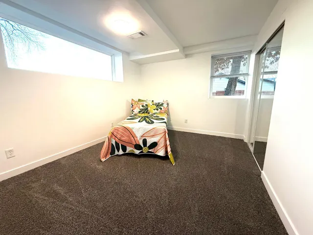 $2,400,000 | 19860 Cottagewood Road, Deephaven, MN 55331