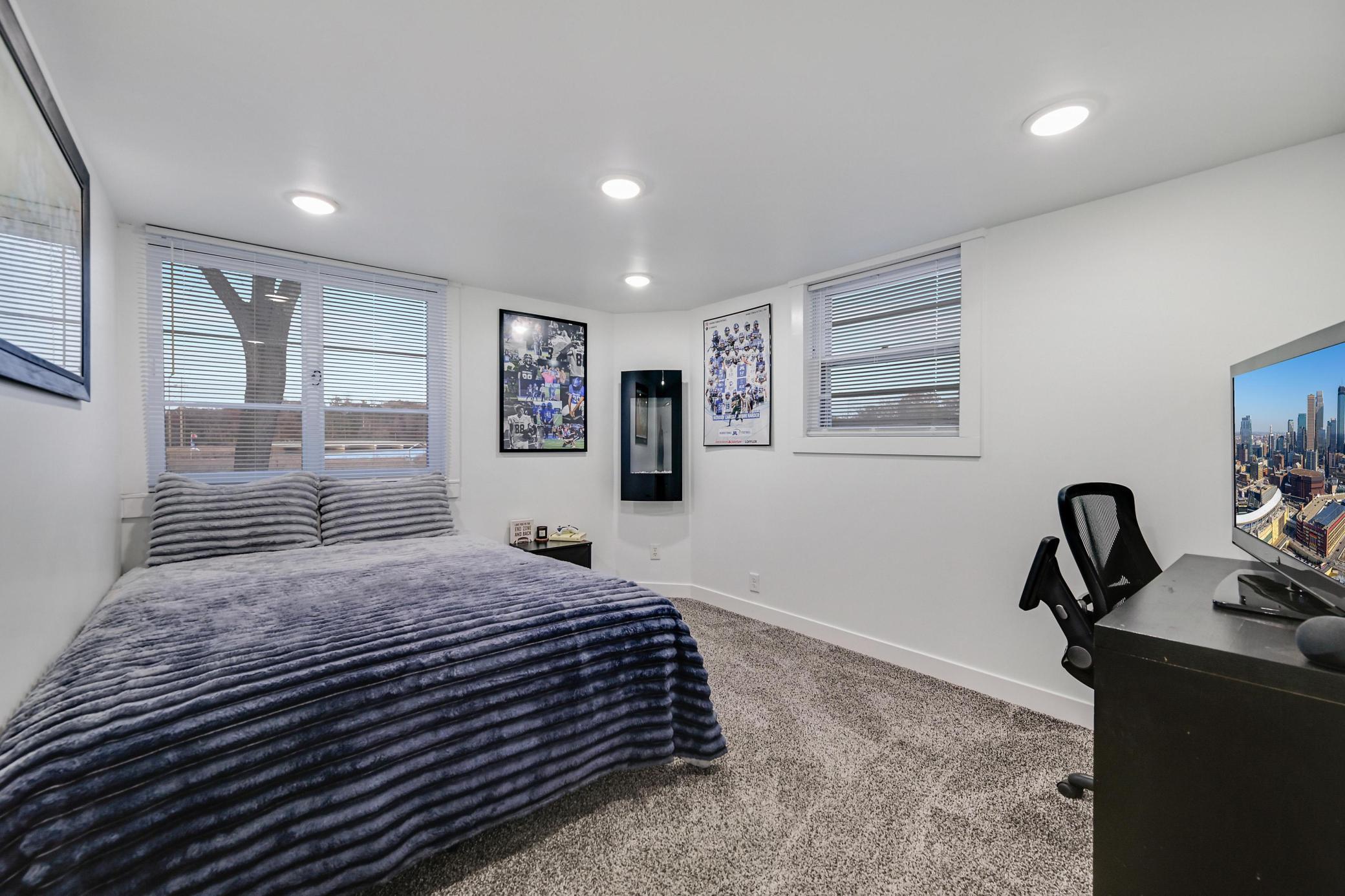 19860 Cottagewood Road Deephaven, MN 55331 - Photo 16 of 25