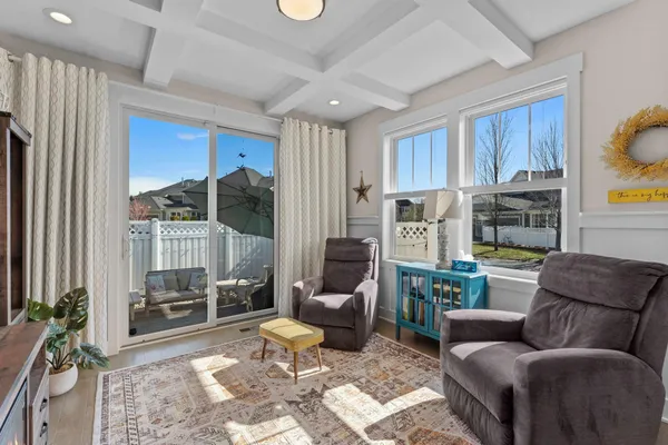 $650,000 | 15668 Cobblestone Lake Parkway, Apple Valley, MN 55124