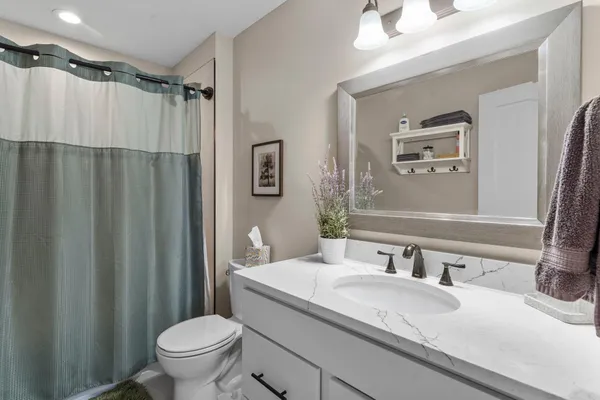 $650,000 | 15668 Cobblestone Lake Parkway, Apple Valley, MN 55124