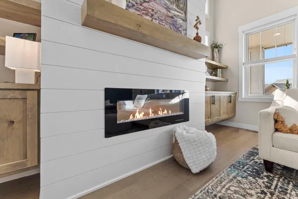 $650,000 | 15668 Cobblestone Lake Parkway, Apple Valley, MN 55124
