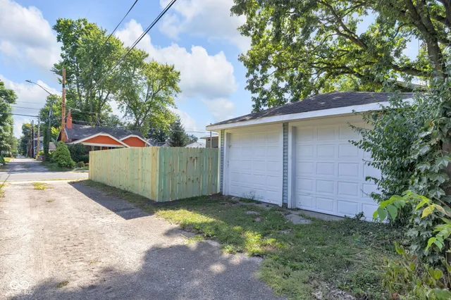 $329,000 | 3601 Carrollton Avenue, Indianapolis, IN 46205