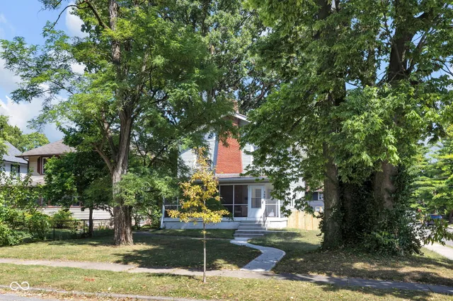 $329,000 | 3601 Carrollton Avenue, Indianapolis, IN 46205