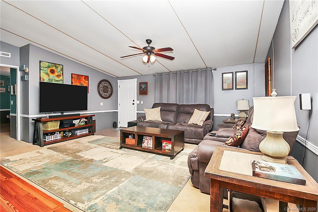 478 Mimosa Road Rock Hill, SC 29730 - Photo 8 of 39 Gallery Image 8